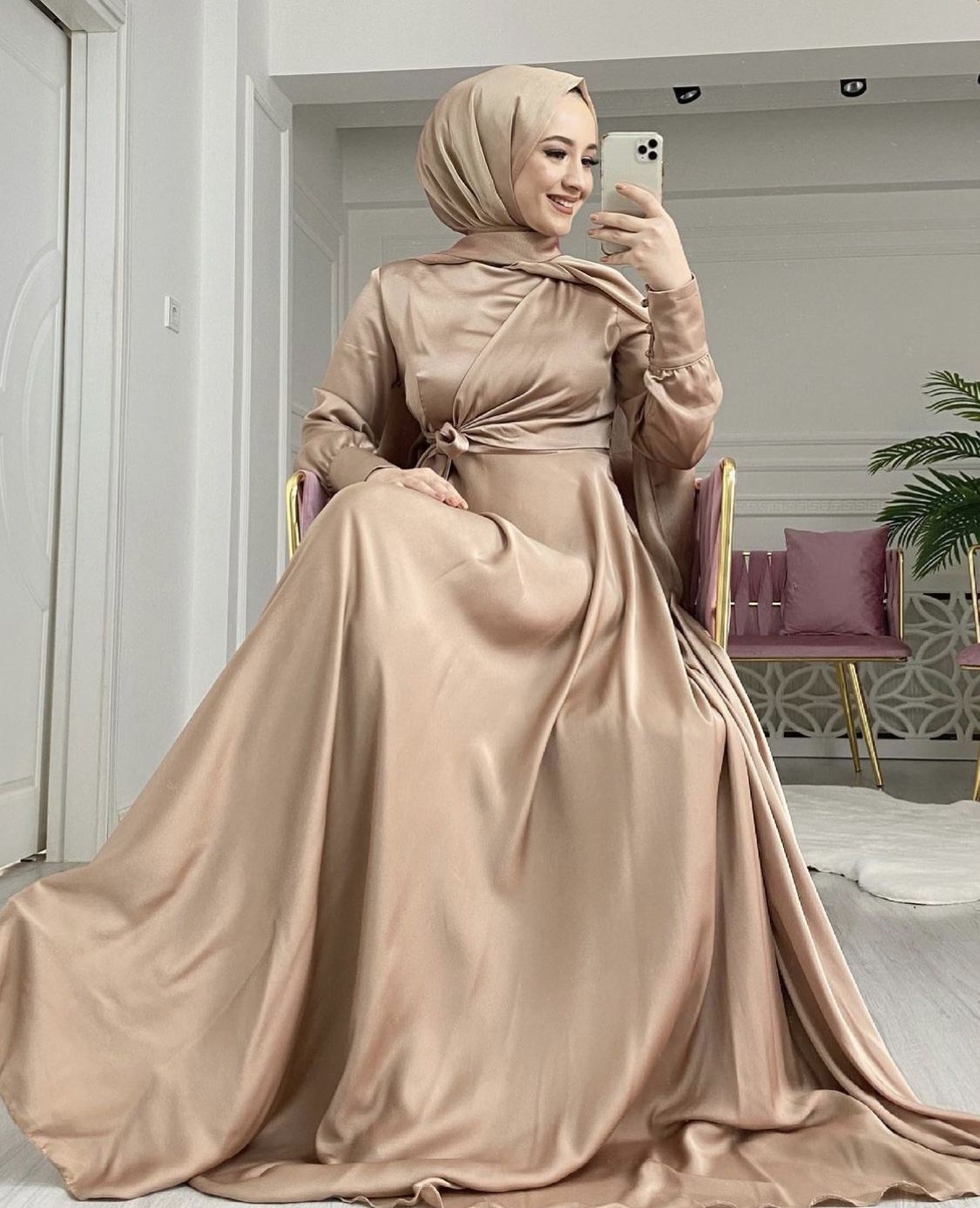 Satin Side-Tie gowns - Image 8