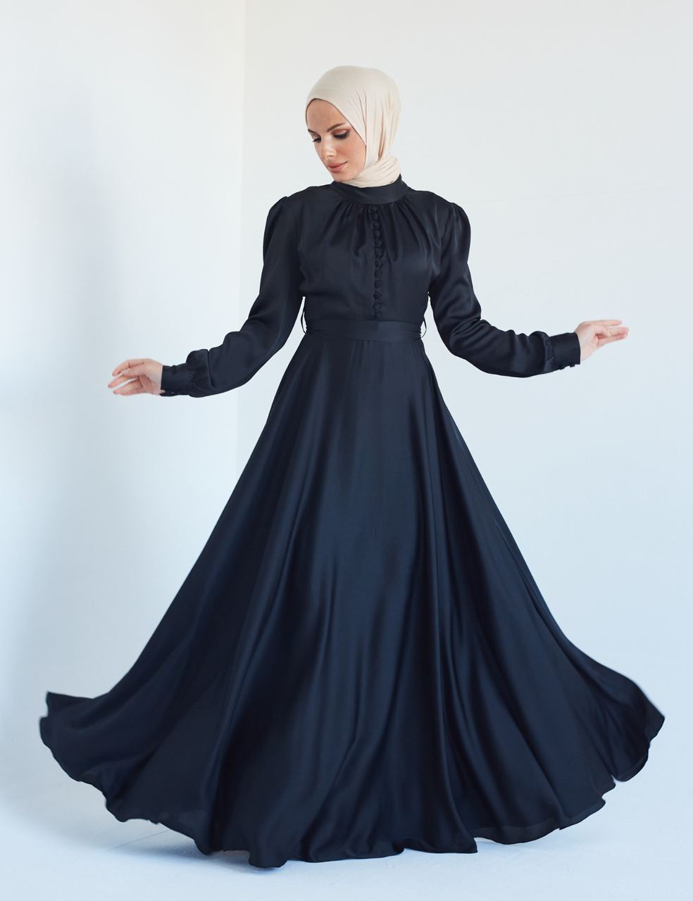 The Ella gown