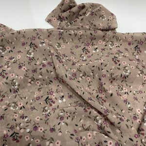 Daisy print scarf