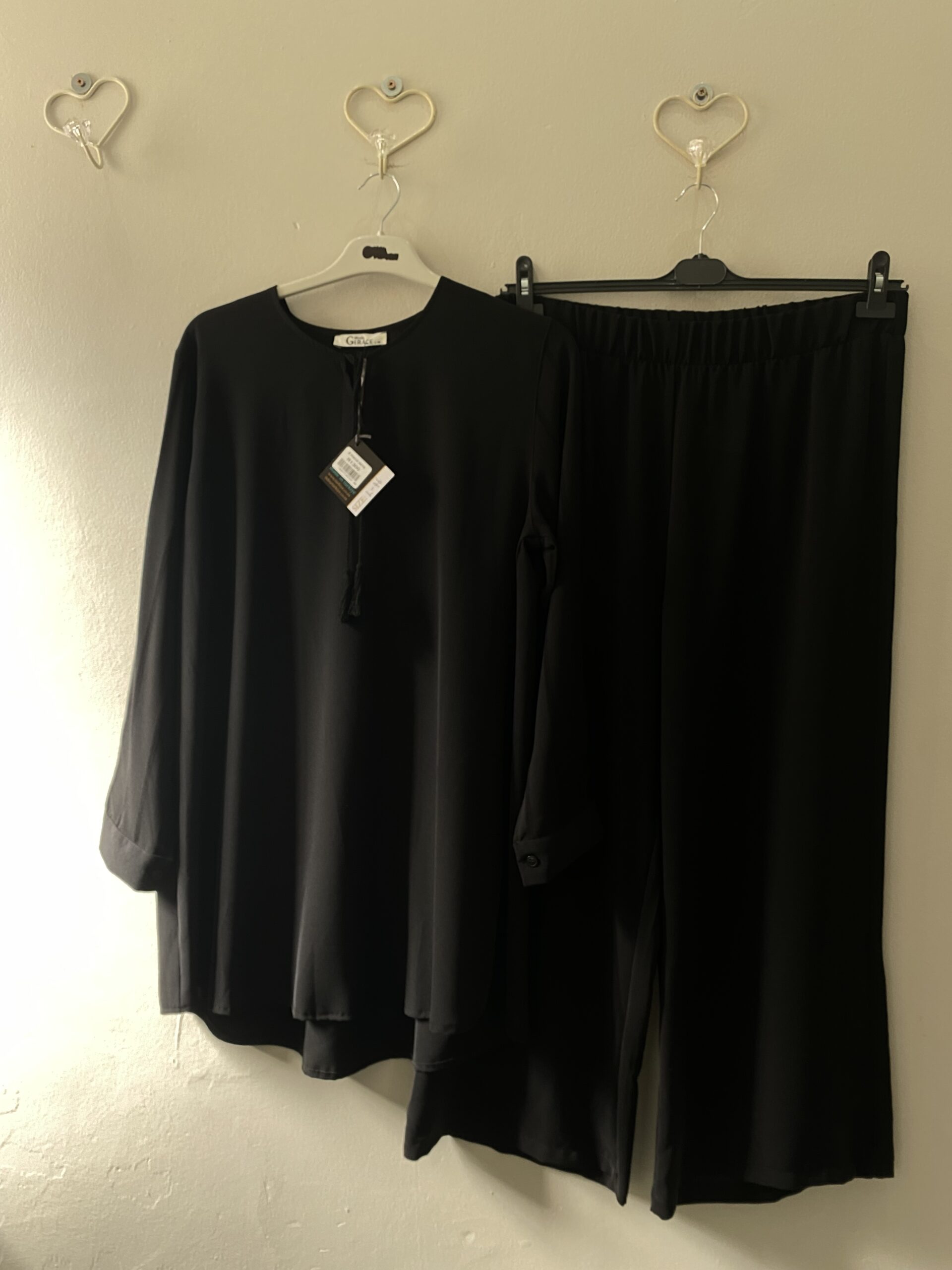 2 piece sets - Image 5