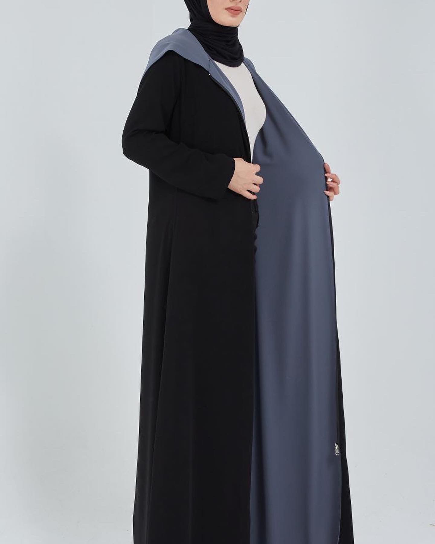 Reversible Abaya