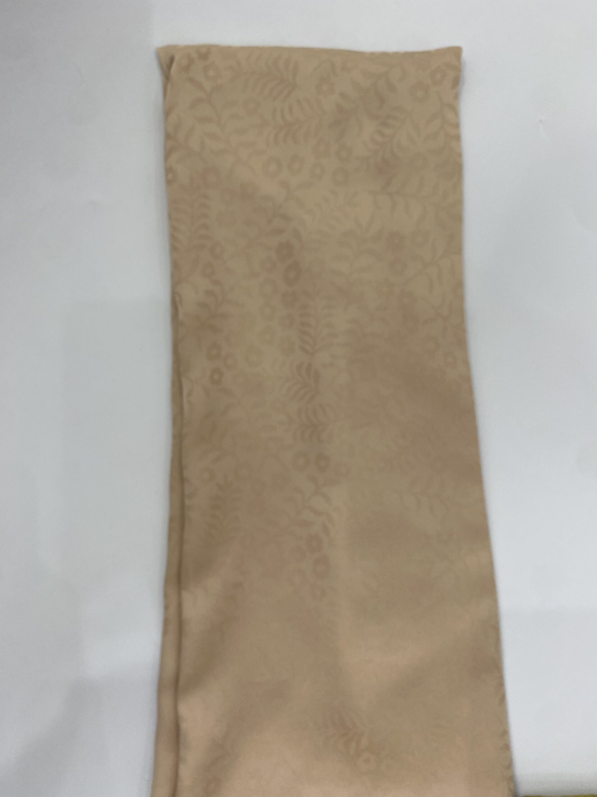 Daisy self embossed scarf - Image 6