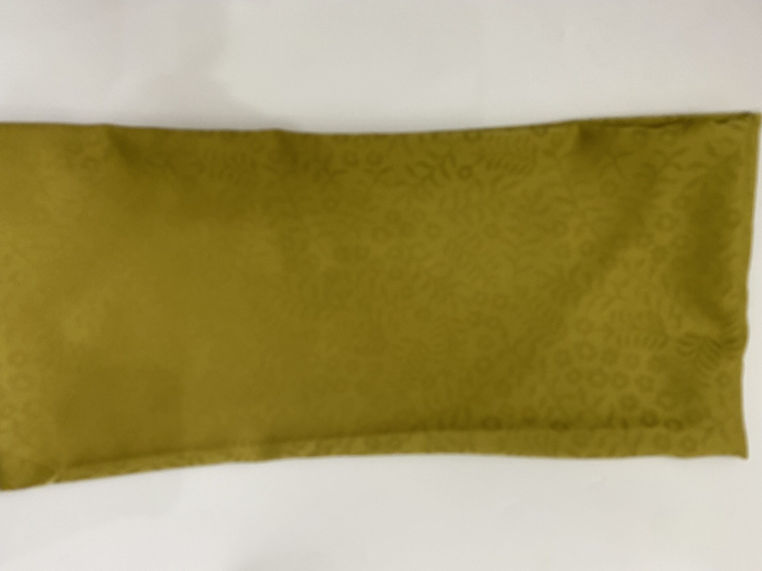 Daisy self embossed scarf - Image 4
