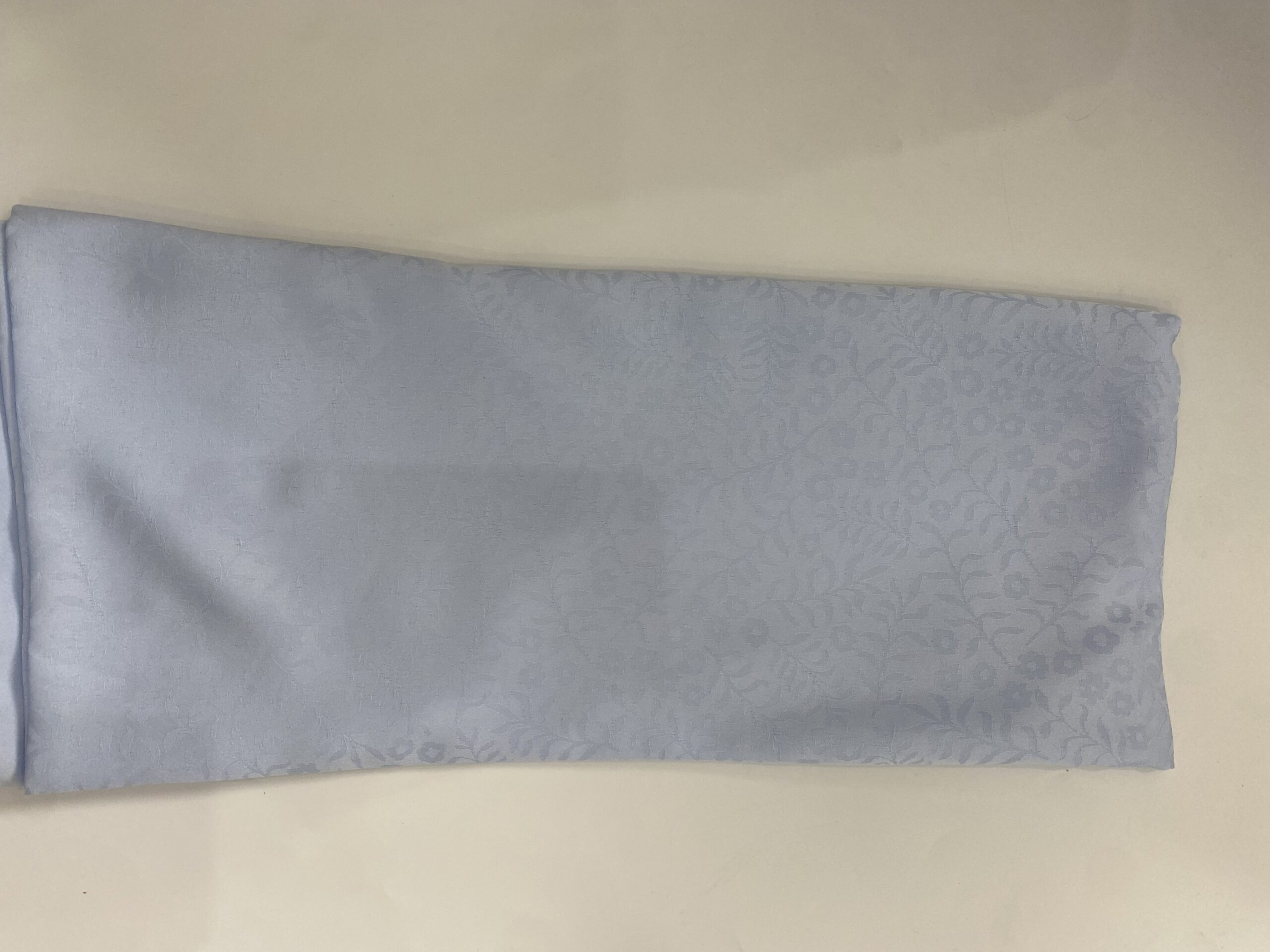 Daisy self embossed scarf - Image 3